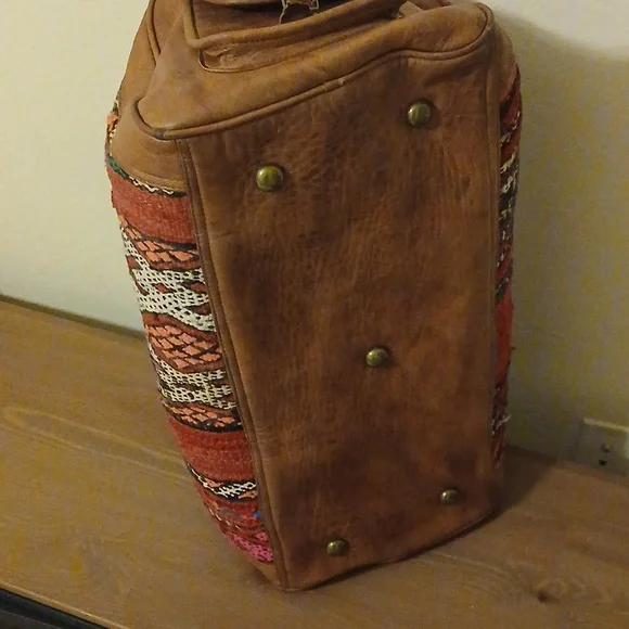 Travel Bag - Picture 5 of 8